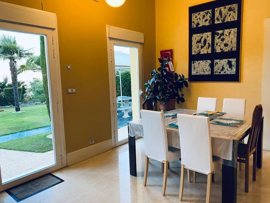 Madrid City Modern Apartment In Villa, Free Wifi Аройомолинос Екстериор снимка